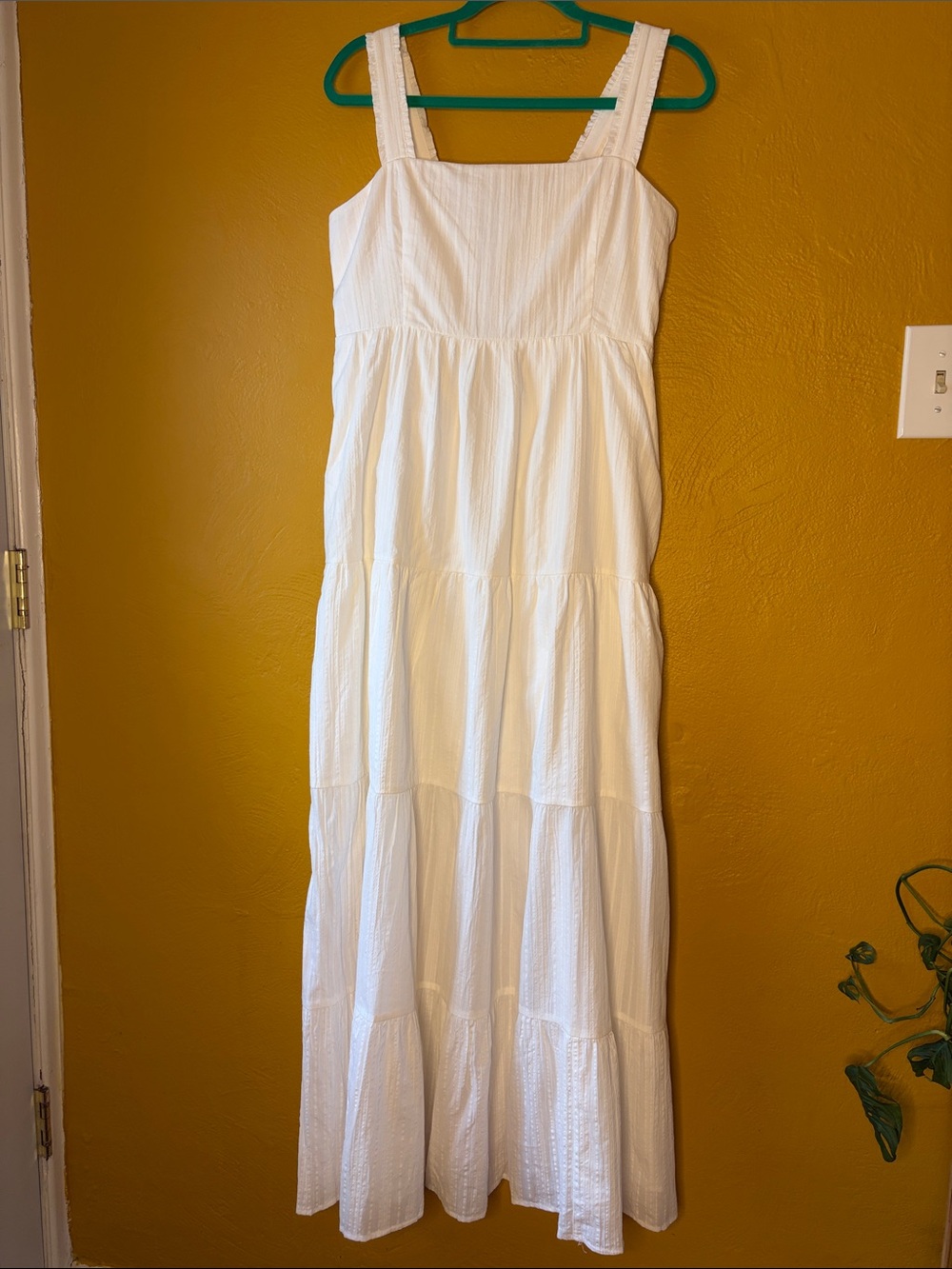PAIGE NWT Ginseng Dress White Stretch Tiered Maxi Smocked Back Size 8 RARE FIND